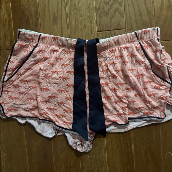 Abercrombie & Fitch Pink Fox Pajama Shorts Sz L - Picture 1 of 3
